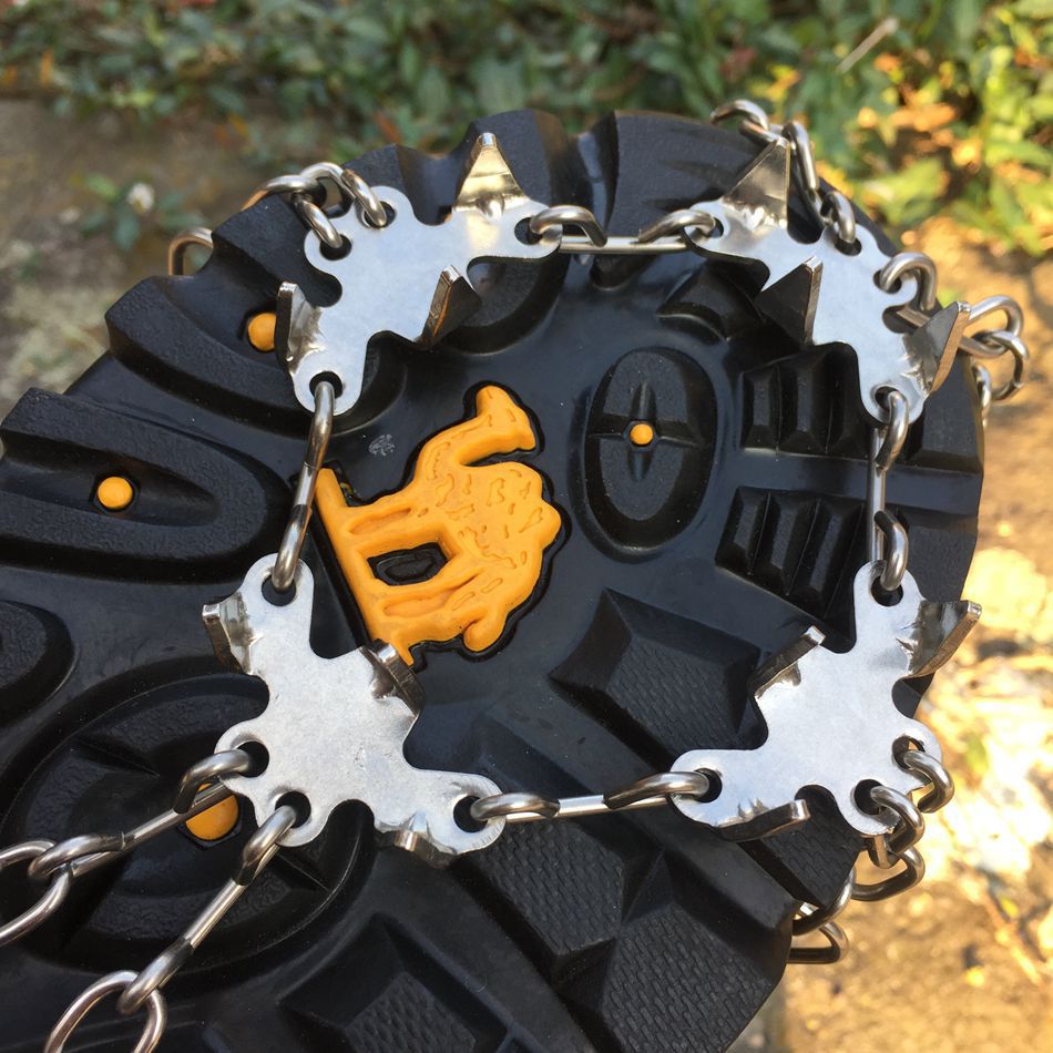 Mountaineering Climbing Non-slip Silicone Snow Chain Sneakers