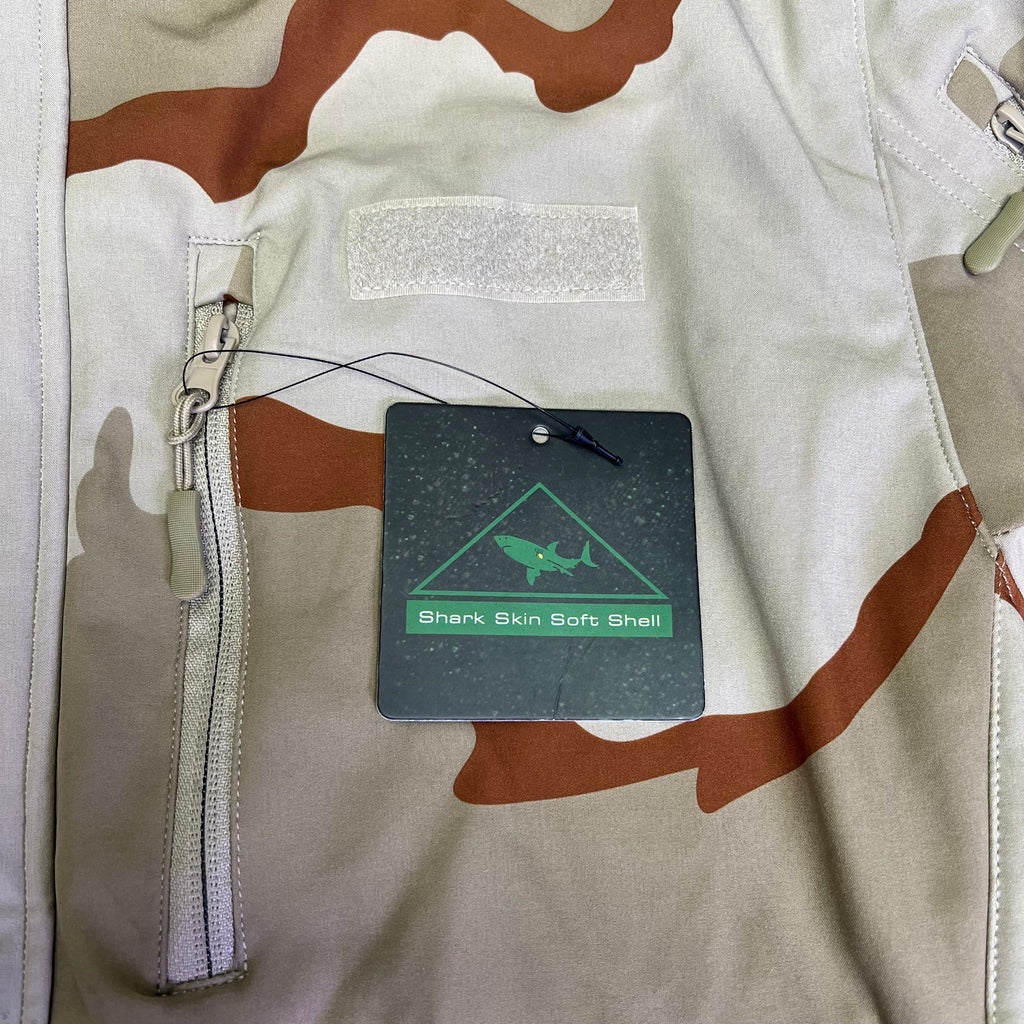 SHARK SKIN SOFT SHELL Coat Patch On Arm & Chest Men's Sz XL Khaki Camo