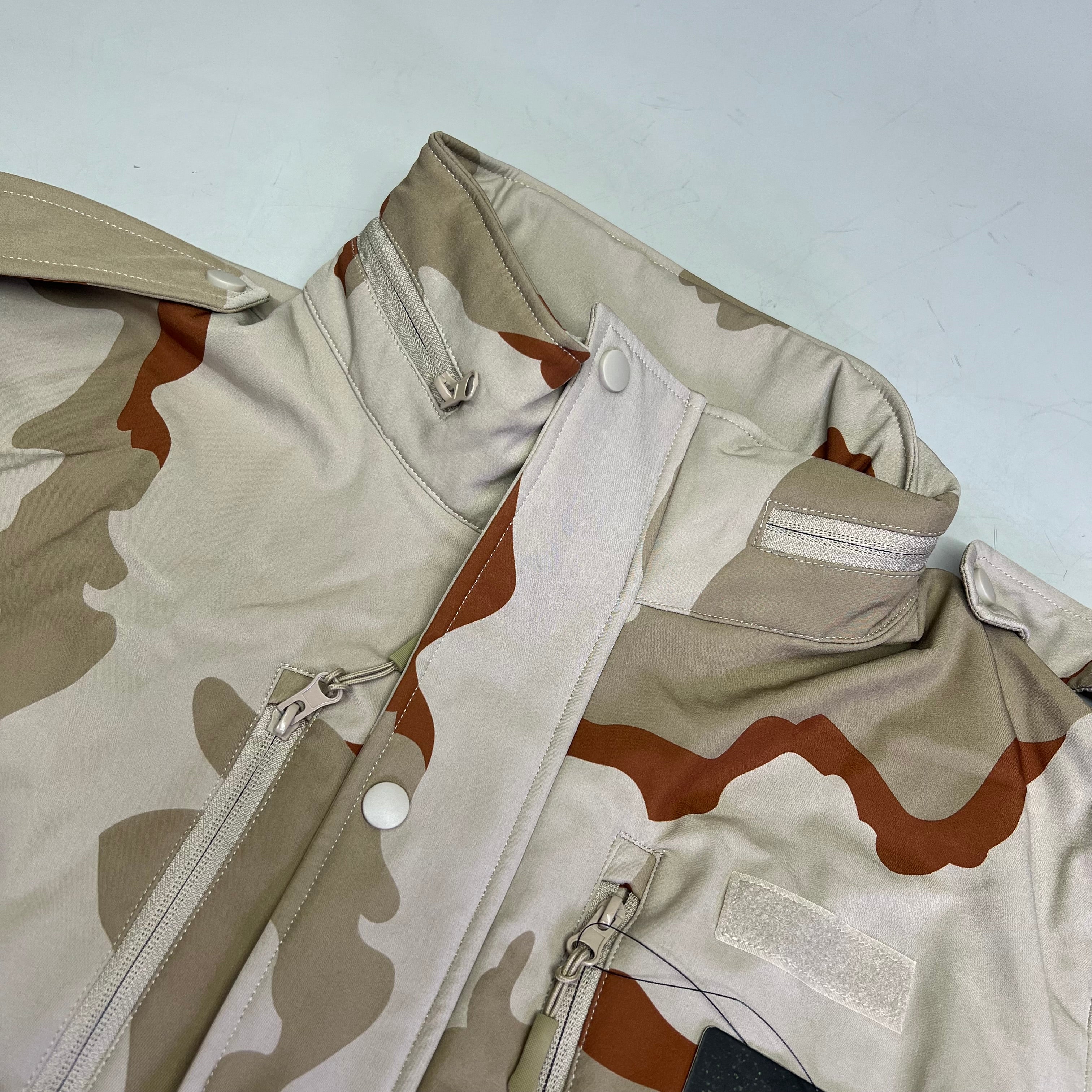 SHARK SKIN SOFT SHELL Coat Patch On Arm & Chest Men's Sz XL Khaki Camo