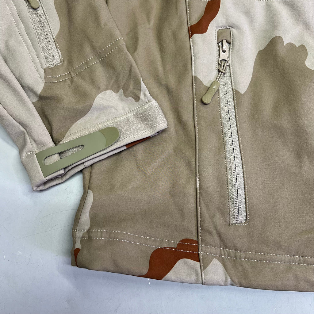 SHARK SKIN SOFT SHELL Coat Patch On Arm & Chest Men's Sz XL Khaki Camo